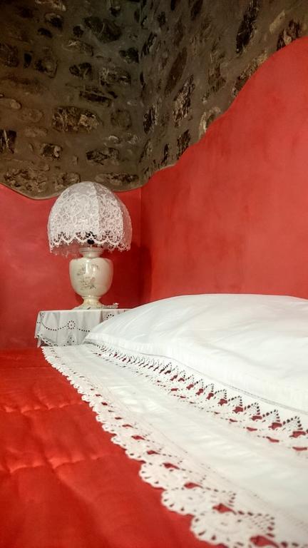 B&B Villa Damiani Бриндизи-ди-Монтанья Экстерьер фото